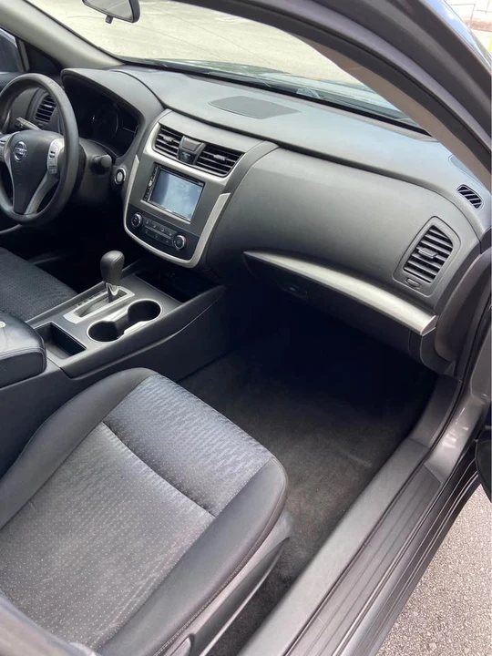 2016 Nissan Altima 5th Gen - Image 9 of 10
