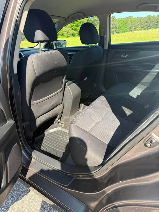 2016 Nissan Altima 5th Gen - Image 10 of 16