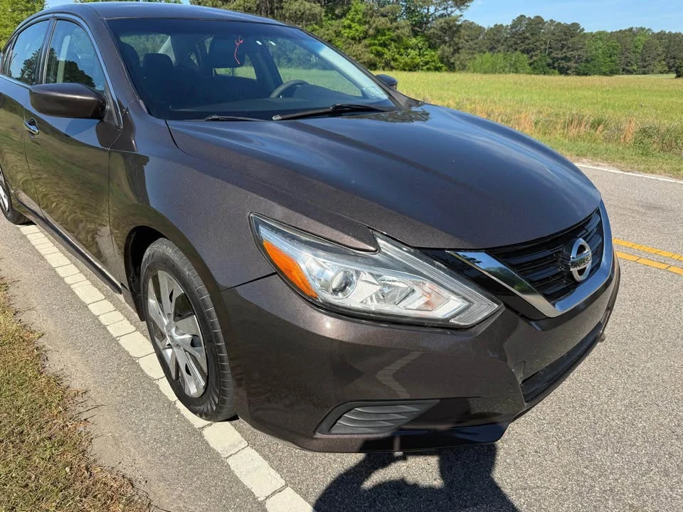 2016 Nissan Altima 5th Gen - Image 4 of 16
