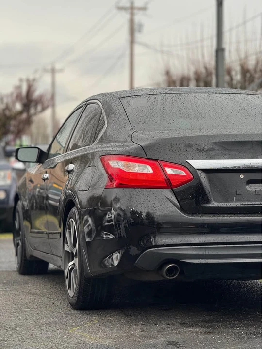 2016 Nissan Altima 5th Gen - Image 9 of 18