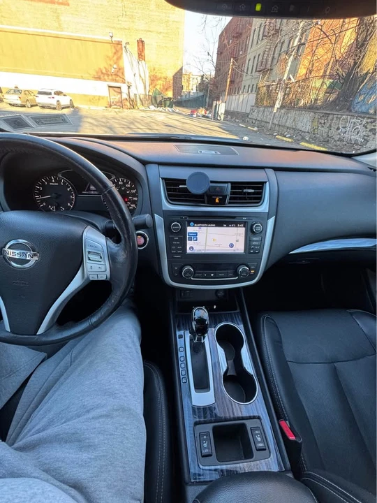2016 Nissan Altima 5th Gen - Image 6 of 13