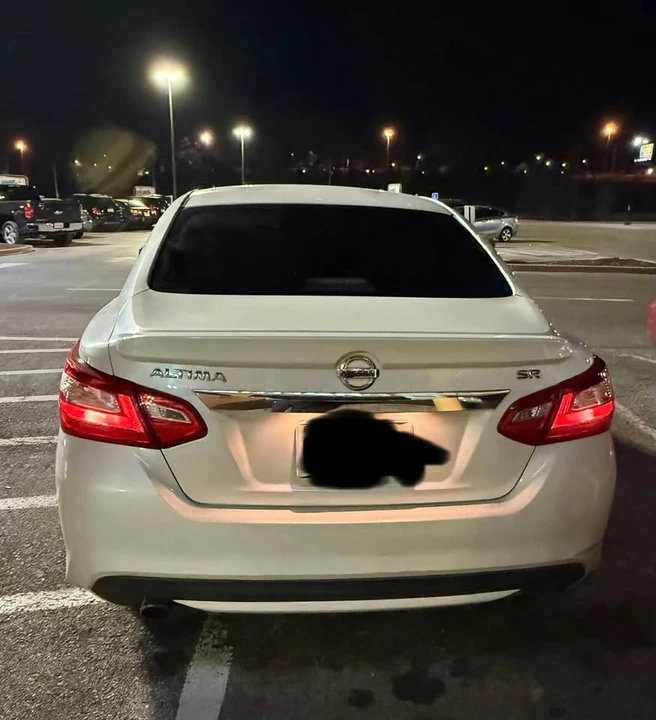 2016 Nissan Altima 5th Gen - Image 3 of 7