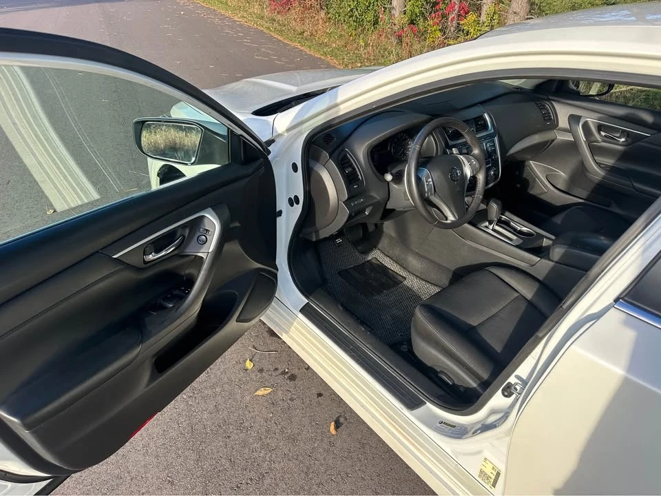 2016 Nissan Altima 5th Gen - Image 5 of 14