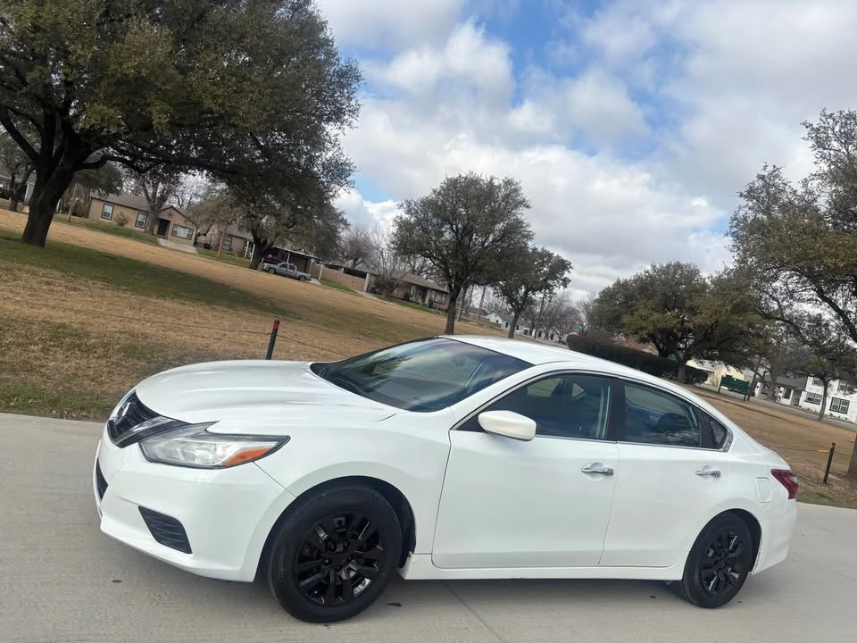 2016 Nissan Altima 5th Gen - Image 8 of 11