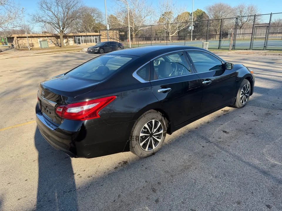 2016 Nissan Altima 5th Gen - Image 4 of 8