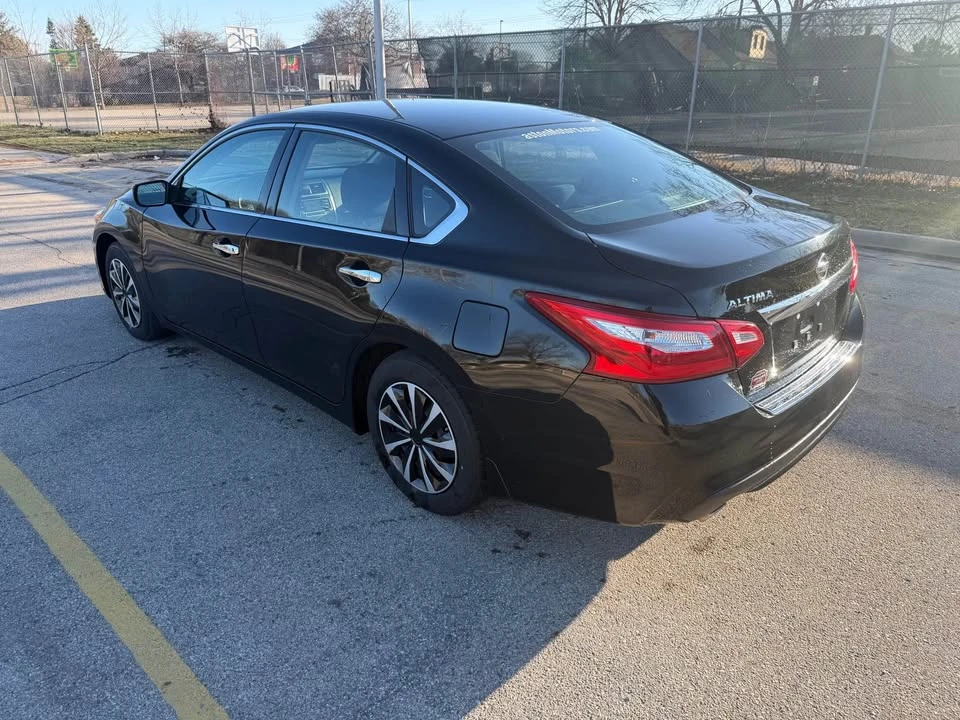2016 Nissan Altima 5th Gen - Image 5 of 8