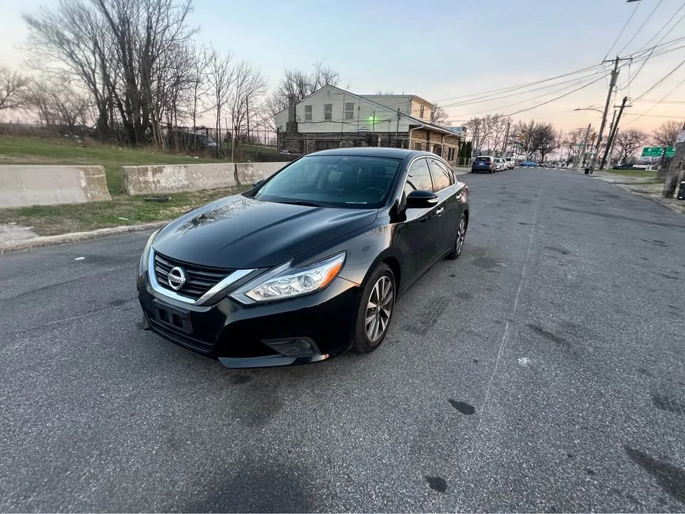 2016 Nissan Altima 5th Gen - Image 16 of 17