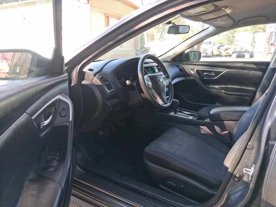 2016 Nissan Altima 5th Gen - Image 13 of 19
