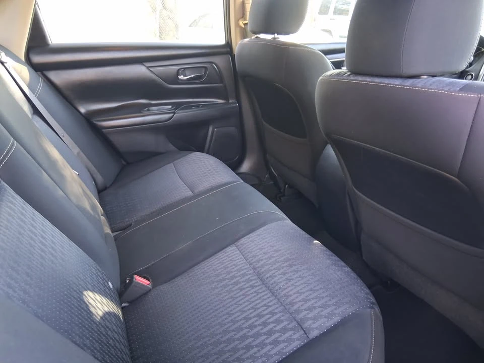 2016 Nissan Altima 5th Gen - Image 17 of 19