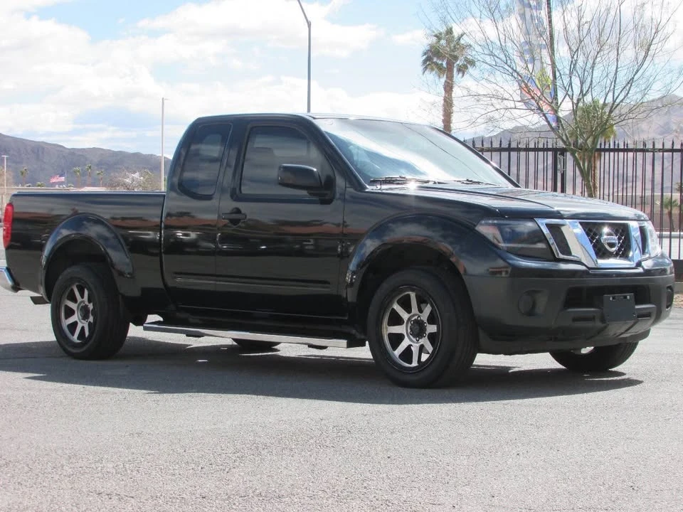 2016 Nissan Frontier 2nd Gen - Image 2 of 20