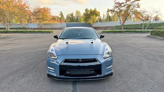 2016 Nissan GT-R Premium