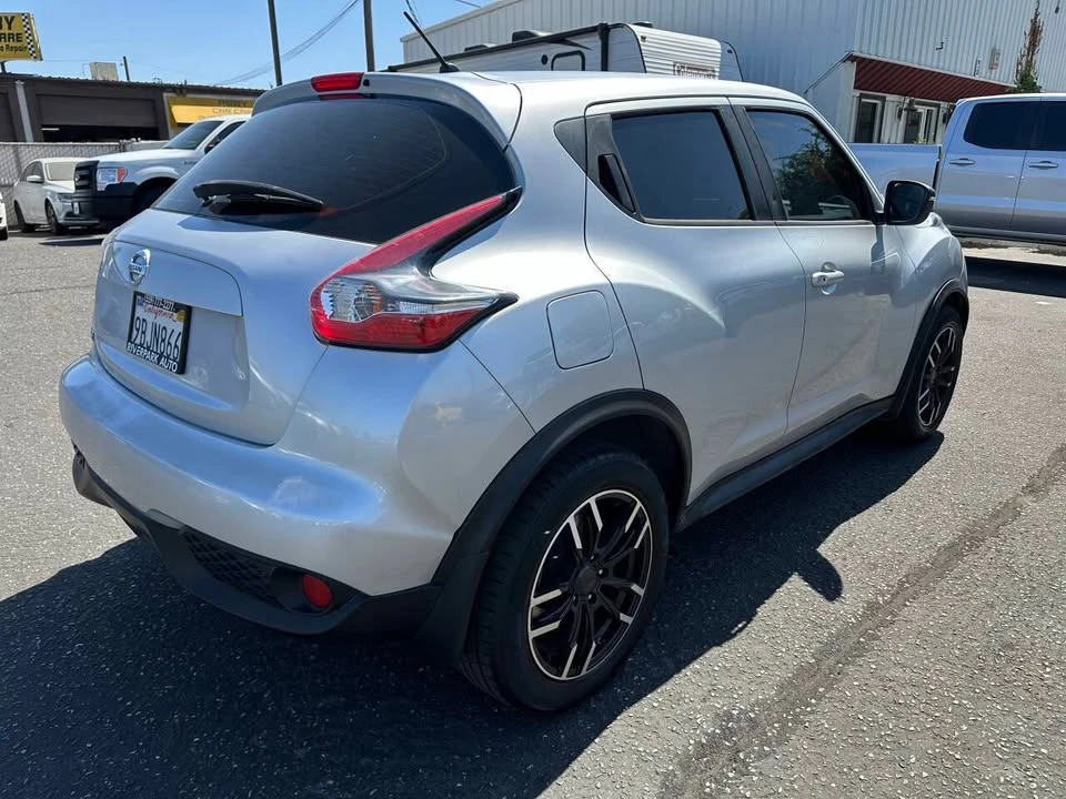 2016 Nissan Juke - Image 10 of 20