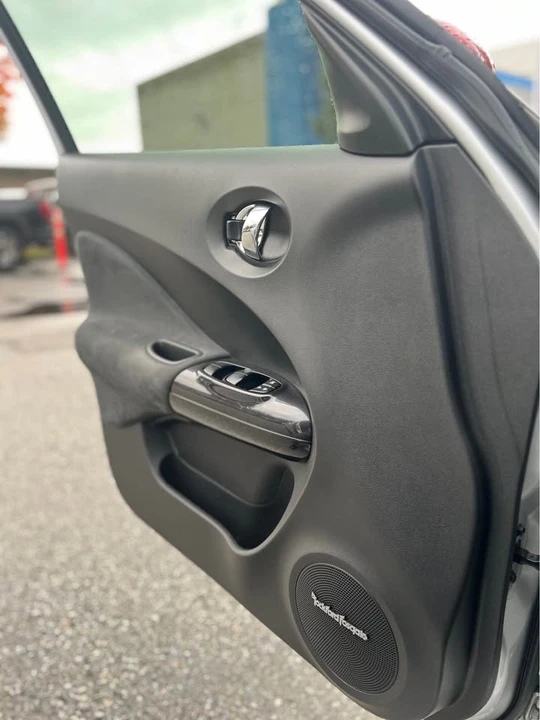 2016 Nissan Juke - Image 12 of 20