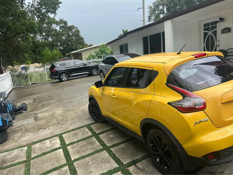 2016 Nissan Juke - Image 2 of 14