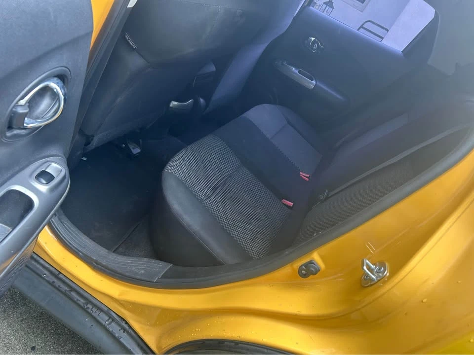2016 Nissan Juke - Image 11 of 14