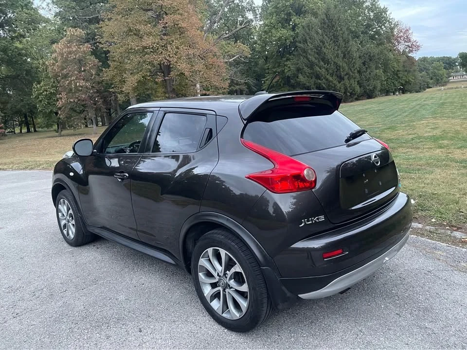 2016 Nissan Juke - Image 8 of 17