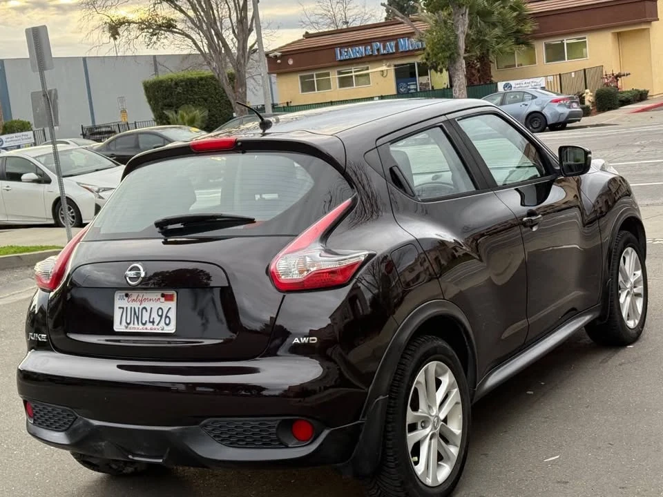 2016 Nissan Juke - Image 3 of 17
