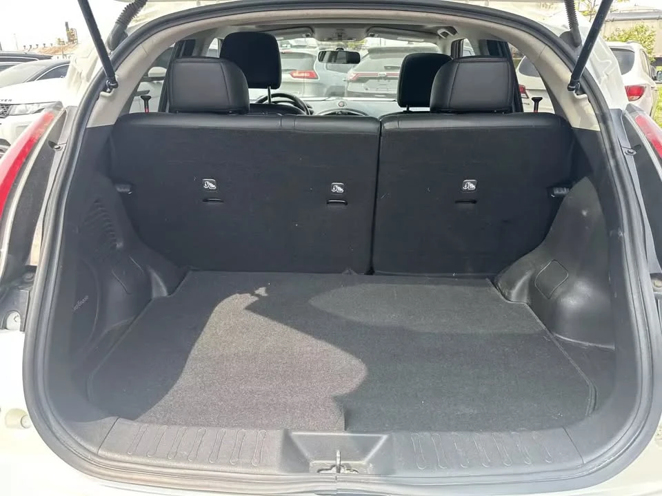 2016 Nissan Juke - Image 5 of 18