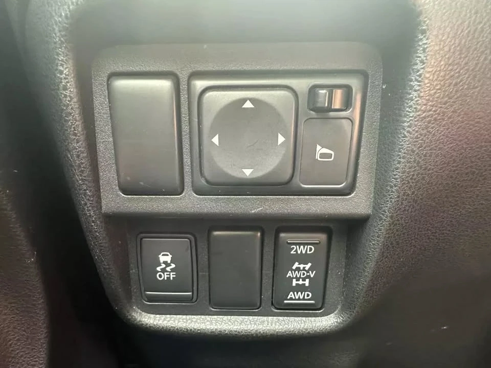 2016 Nissan Juke - Image 13 of 16