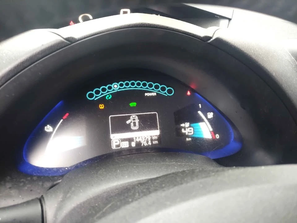 2016 Nissan Leaf - Image 6 of 12