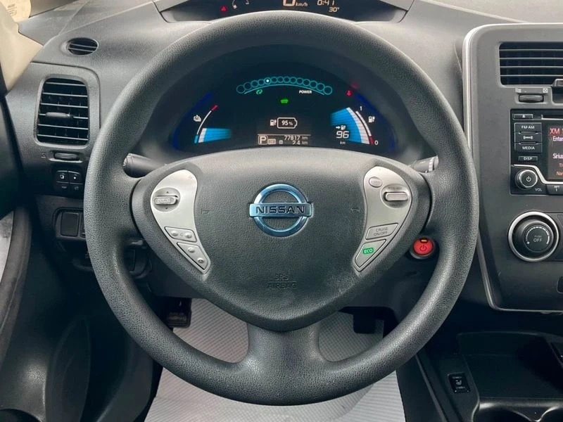 2016 Nissan Leaf - Image 12 of 19