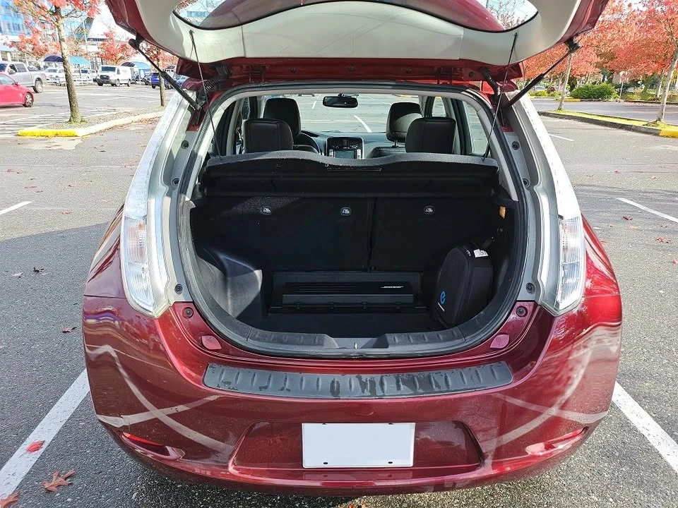 2016 Nissan Leaf - Image 6 of 19