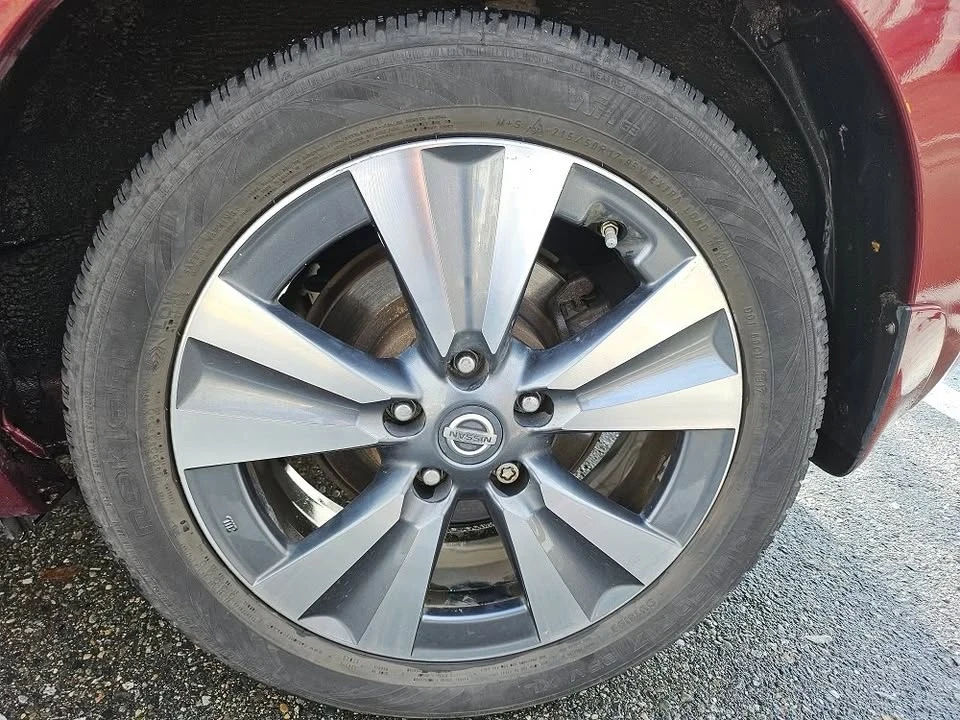 2016 Nissan Leaf - Image 17 of 19