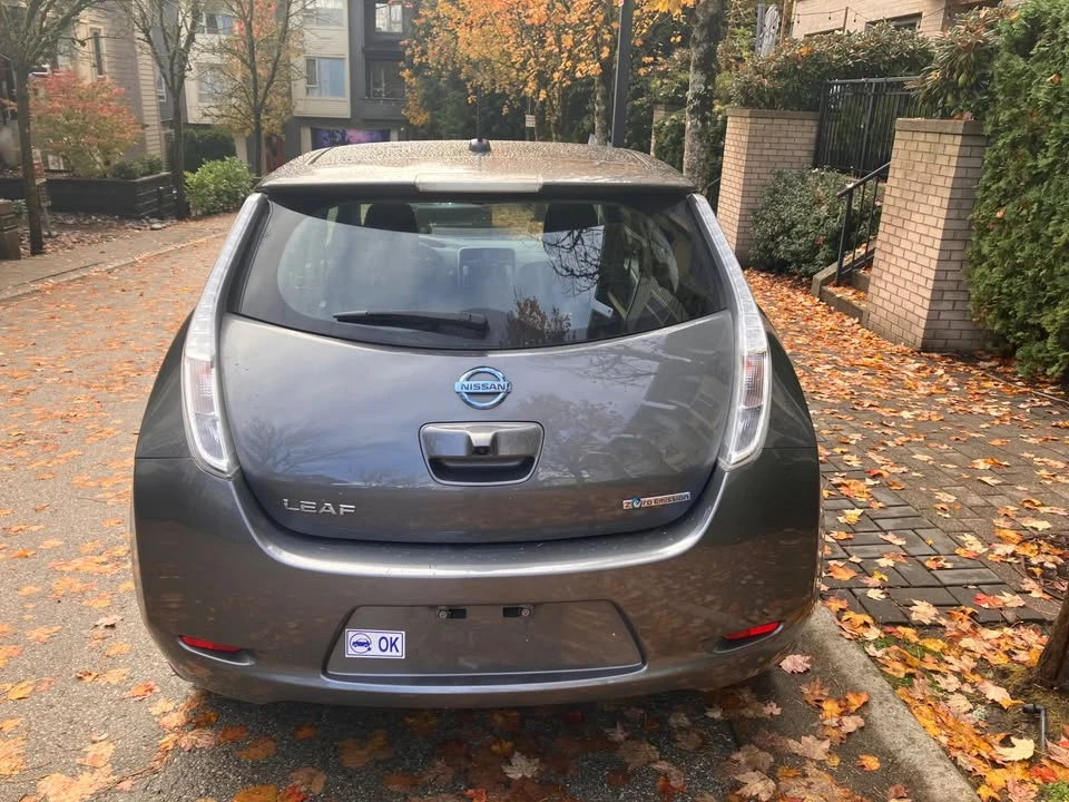 2016 Nissan Leaf - Image 2 of 7