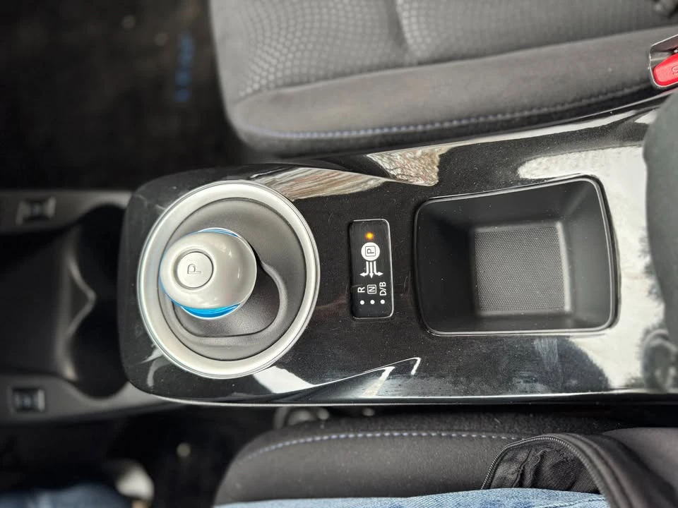 2016 Nissan Leaf - Image 17 of 17
