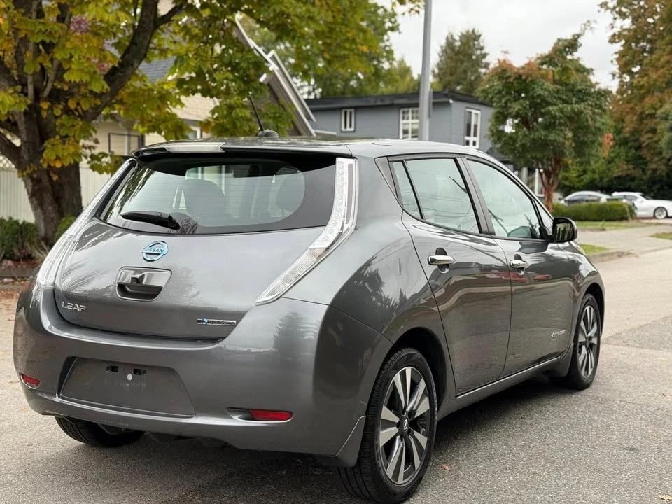 2016 Nissan Leaf - Image 5 of 20