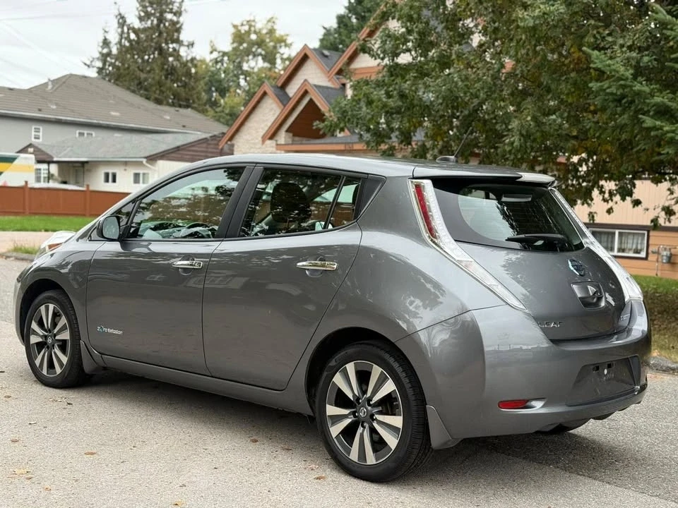 2016 Nissan Leaf - Image 3 of 20