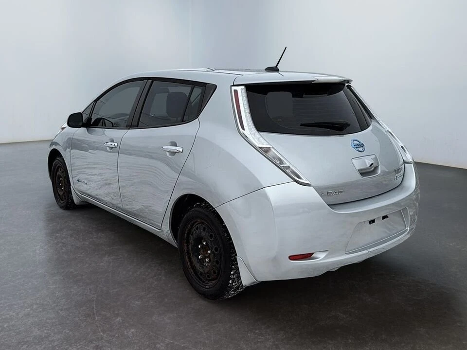 2016 Nissan Leaf - Image 6 of 20