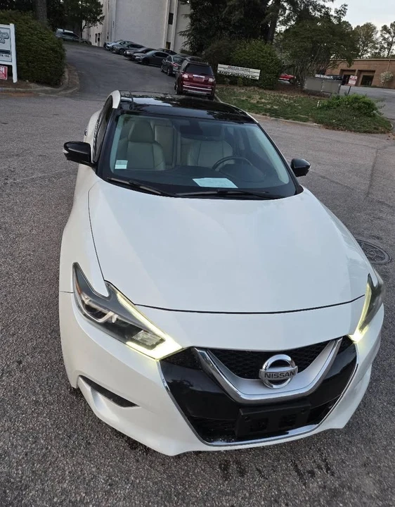 2016 Nissan Maxima 8th Gen - Image 9 of 16