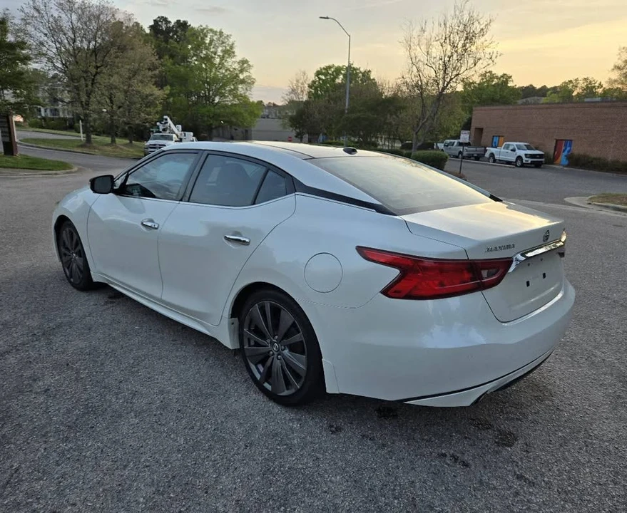 2016 Nissan Maxima 8th Gen - Image 4 of 16