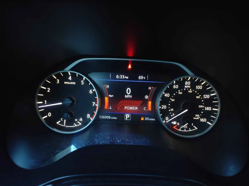 2016 Nissan Maxima 8th Gen - Image 9 of 19