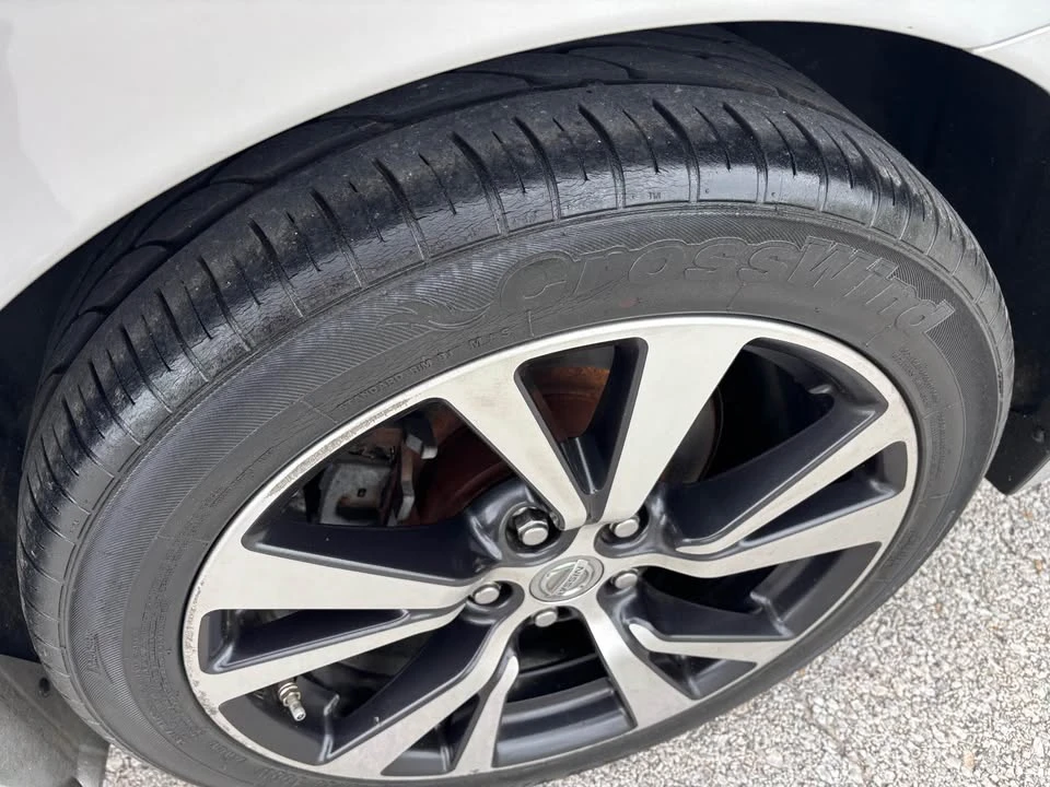 2016 Nissan Maxima 8th Gen - Image 9 of 17