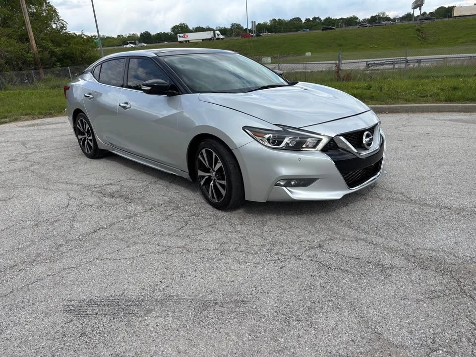 2016 Nissan Maxima 8th Gen - Image 3 of 17