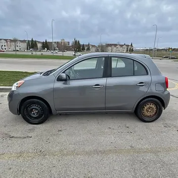 2016 Nissan Micra SV Manual