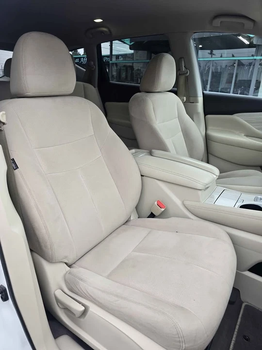 2016 Nissan Murano 3rd Gen - Image 11 of 16