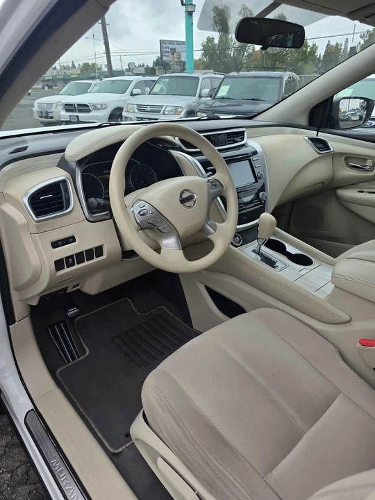 2016 Nissan Murano 3rd Gen - Image 9 of 16