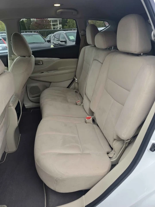 2016 Nissan Murano 3rd Gen - Image 13 of 16