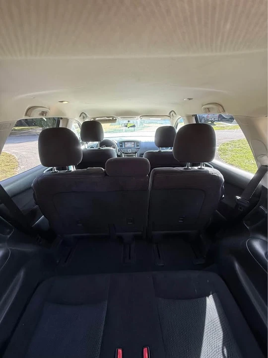 2016 Nissan Pathfinder 4th Gen - Image 4 of 8