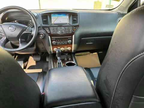 2016 Nissan Pathfinder 4th Gen - Image 13 of 20