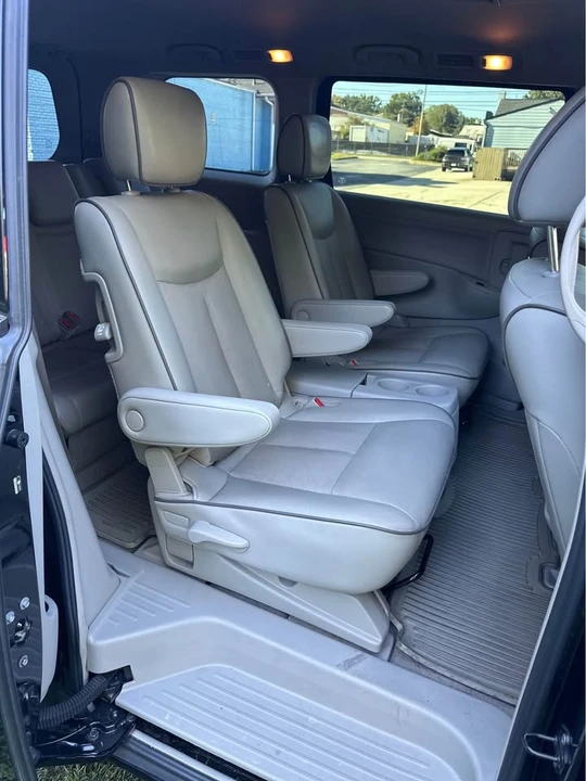 2016 Nissan Quest - Image 14 of 20