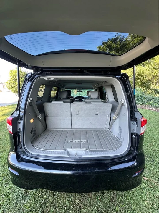 2016 Nissan Quest - Image 17 of 20