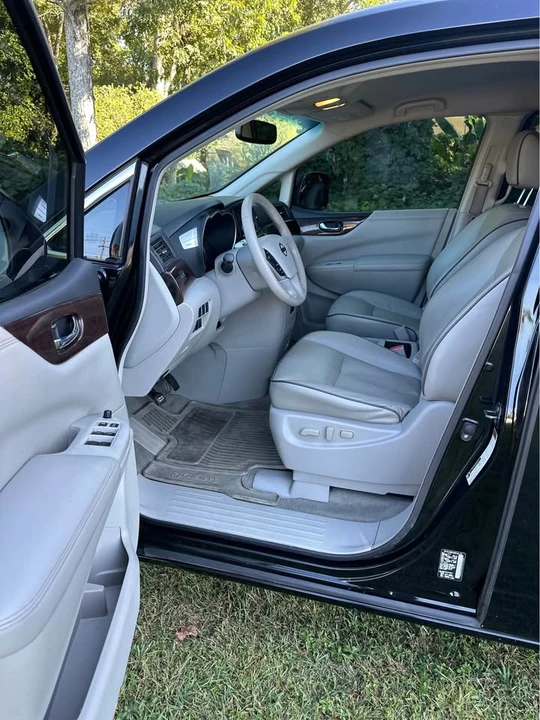 2016 Nissan Quest - Image 10 of 20