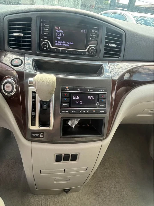 2016 Nissan Quest - Image 11 of 12