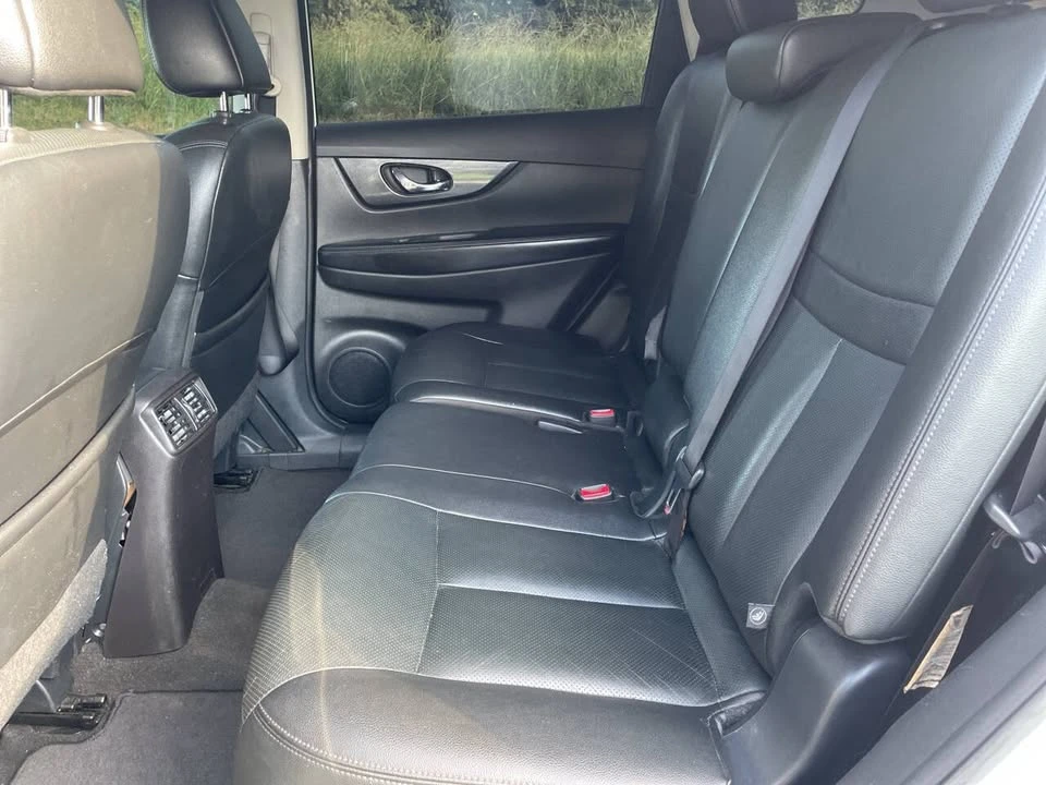2016 Nissan Rogue - Image 18 of 20