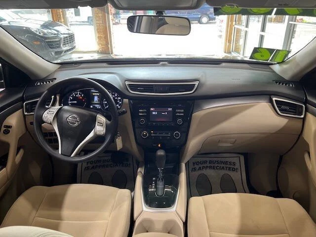 2016 Nissan Rogue - Image 11 of 11