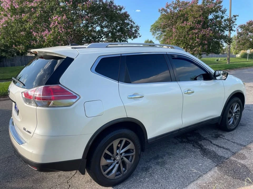 2016 Nissan Rogue - Image 6 of 20